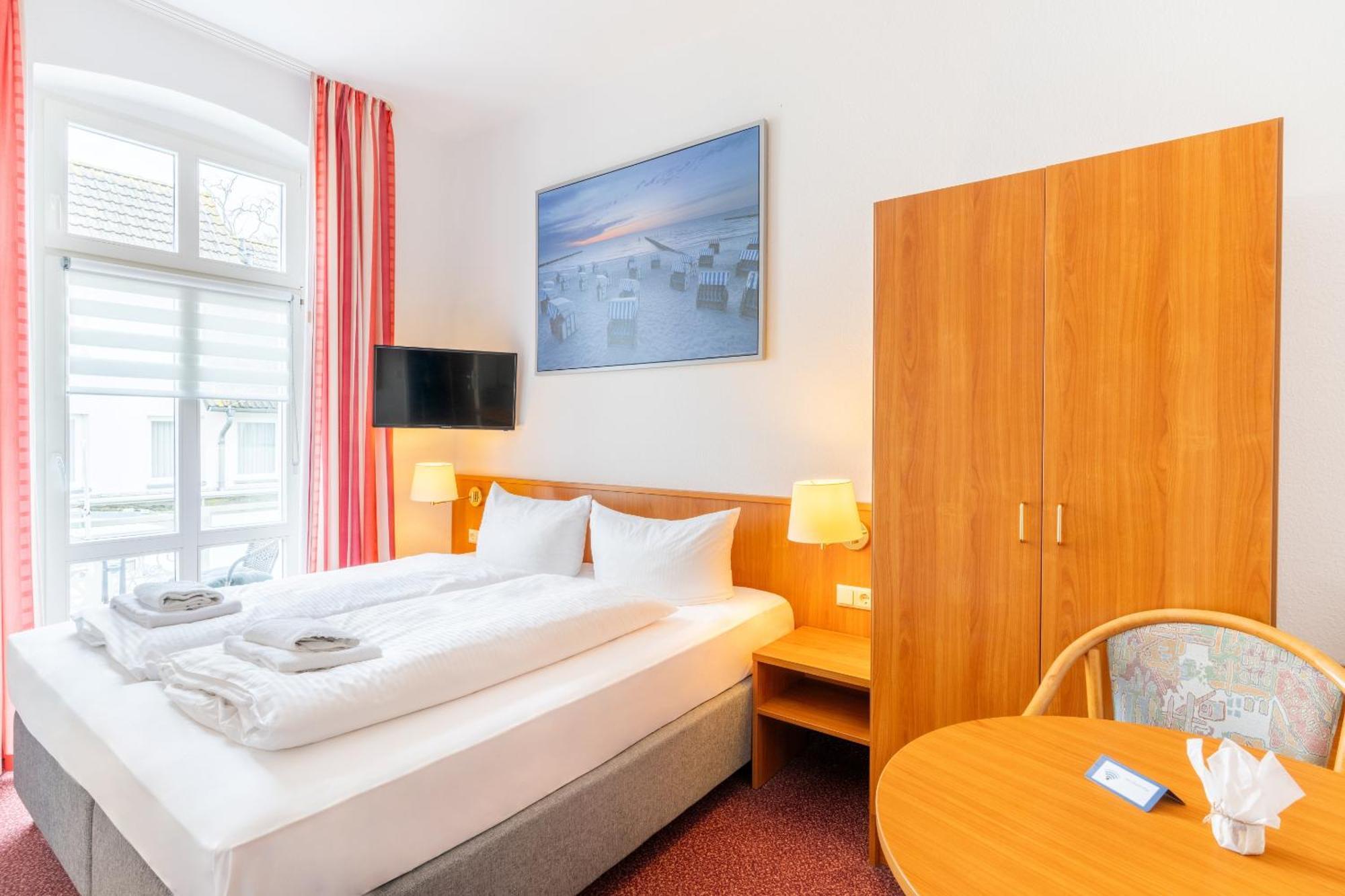 Pension Wald Und See Heringsdorf  Exterior photo